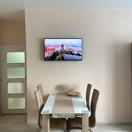 Lokal Apartment Praha Eksteriør bilde